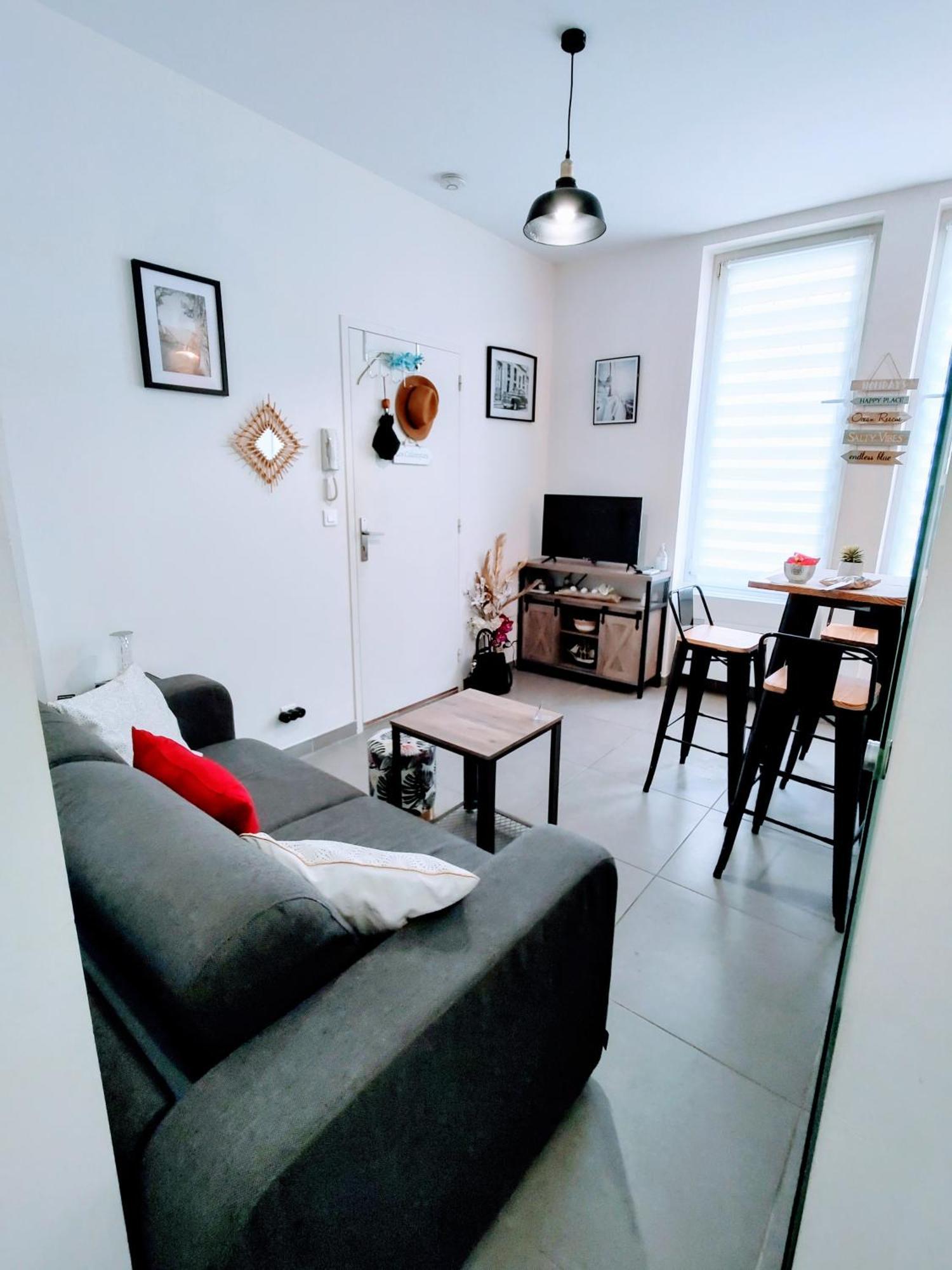Studio Coin Nuit, Entre Plage Et Centre Marseilles Exterior foto
